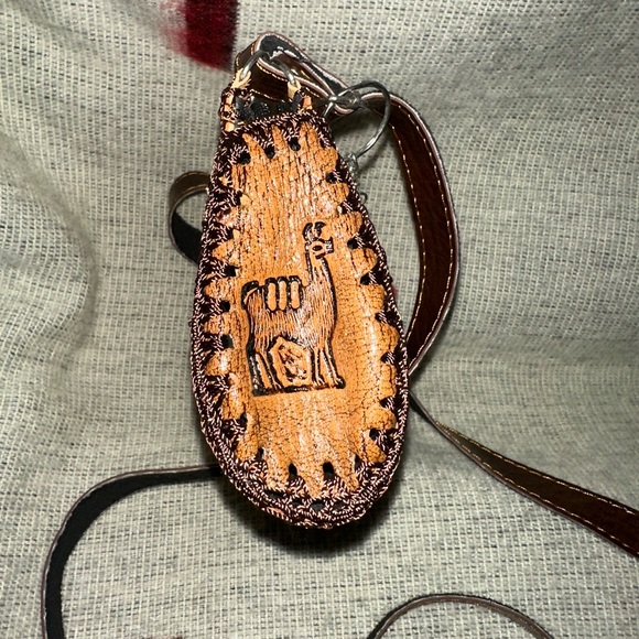 Hand Tooled Leather Crossbody Bag—With Ethnic Made Keychain added:)$4.99 ships! - Picture 4 of 10